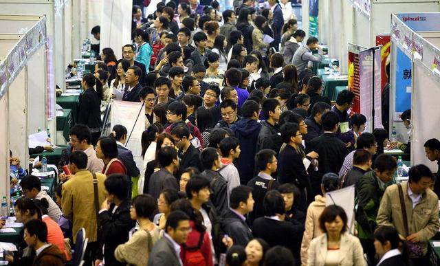 广西贺州企业招聘29名人才！高中学历可报，最高月薪20000元！