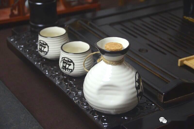 如何正确喝酒才健康 87ac658144bc4a9383eba56a1230518c.jpeg