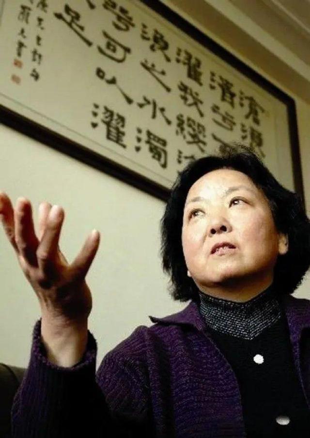 方方又遭怒批刘信达宿敌你有妄想症中国只有800人支持你