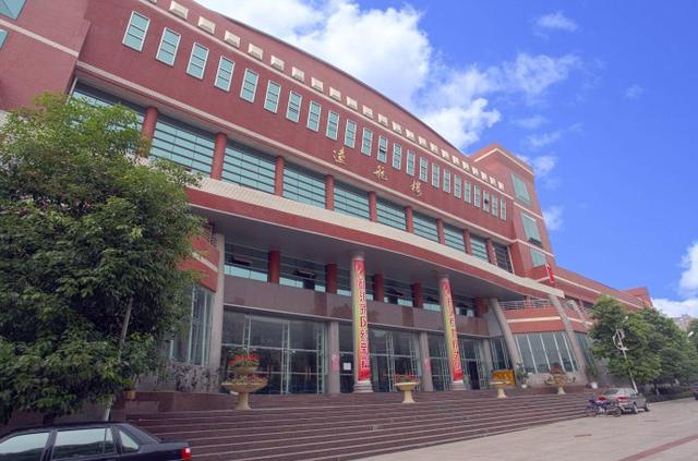 什么样的人能考上北大数学系 a4f153cd5a0a4b1eb073c9936cb15633.jpeg