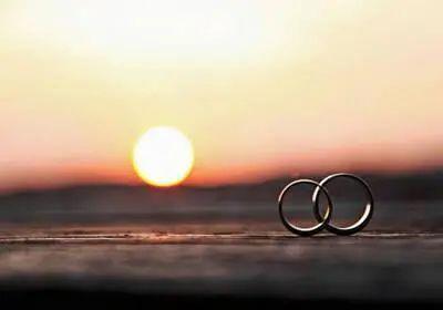 梦境与现实交织,梦到亲人去世,是否该说出口? 梦境与现实交织,梦到亲人去世,是否该说出口?