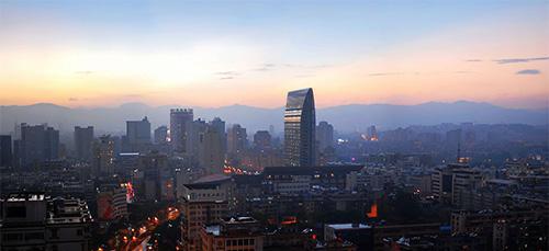 鄂尔多斯2019年人均gdp是多少_内蒙古鄂尔多斯与江苏苏州的2019年GDP出炉,两者成绩如何