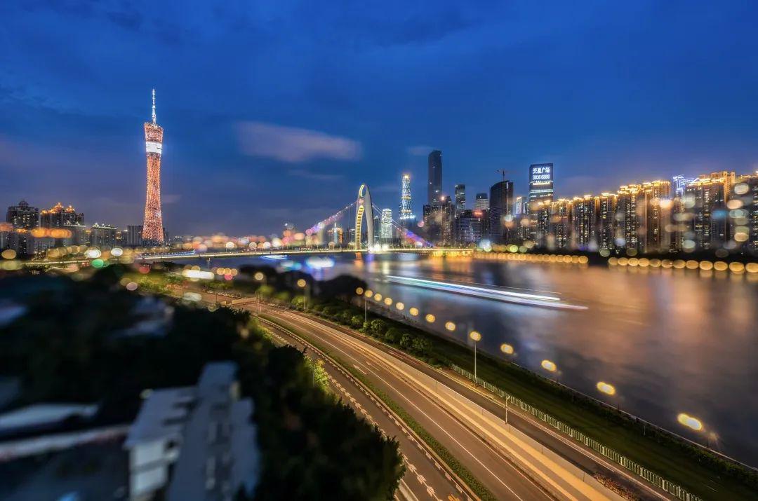 全球城市gdp排行2020_中国gdp变化图