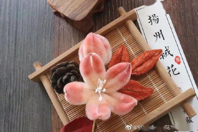 是90后非遗传承人,惹王菊和《延禧攻略》纷纷call:绒花不败,春风常在!