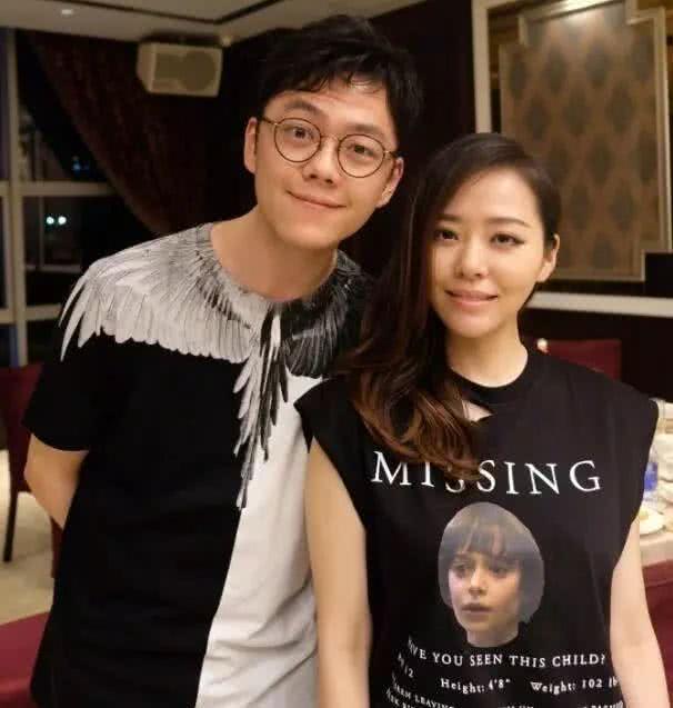 张靓颖的婚姻情况 d5353b5bd6f8421ca097c207de5ed1d6.jpeg