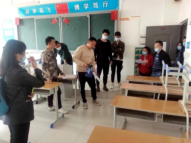 啥时候开学河南大学 f6cc248fe07f4938b6bc76f2b3a96d56.jpeg