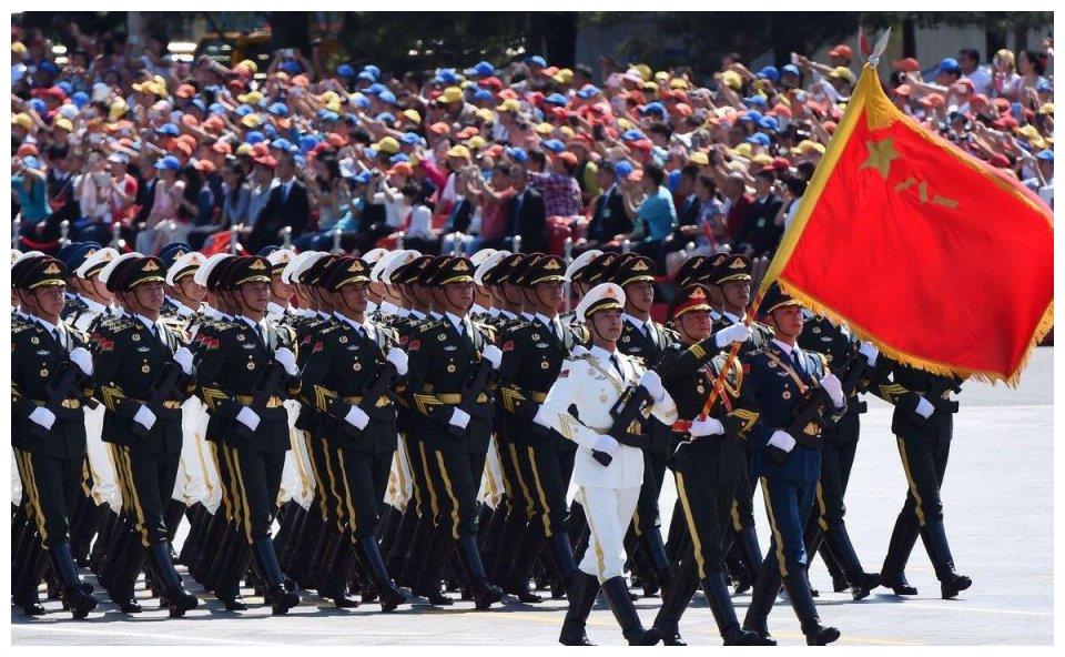 什么时候还有阅兵仪式 f7a17d122fd14b53b494fbc54256a005.jpeg