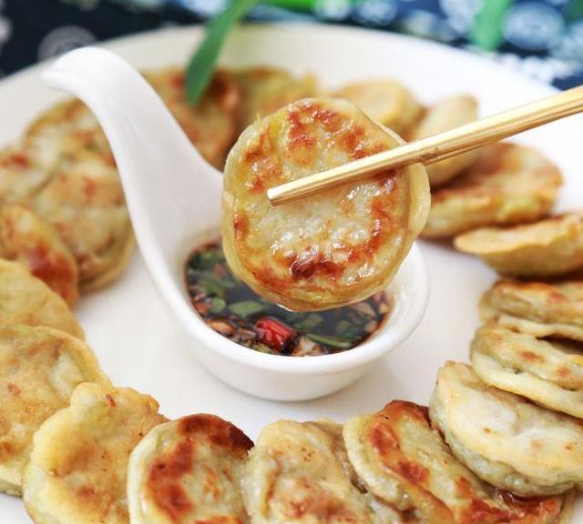 在家怎么煎金针菇 fc7b07bc4a4f4b7b8c98eb1441c9cf98.jpeg