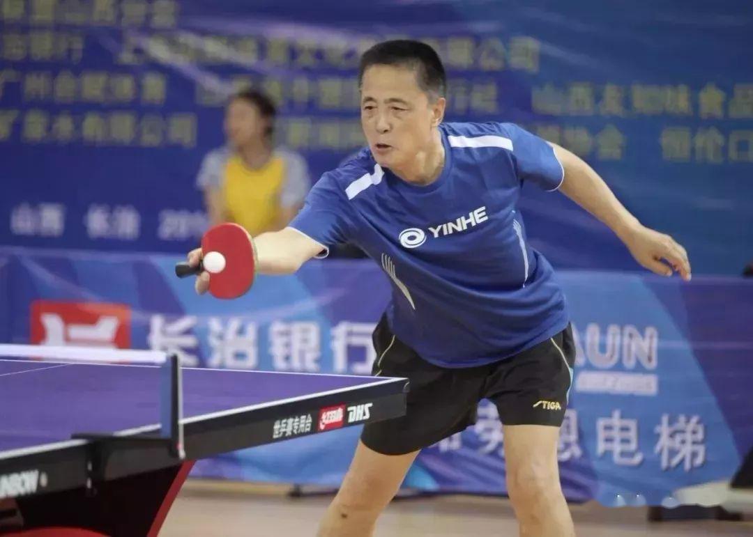 怎么接对方的搓球 08ea6e5bad624f188b88c3727f84fe49.jpeg