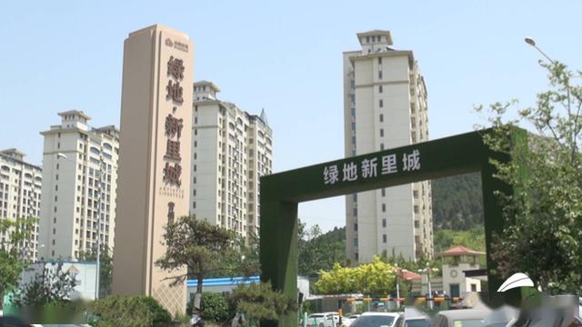 「业主」业主：进家还要排队？，济南绿地新里城入户门挨得太近