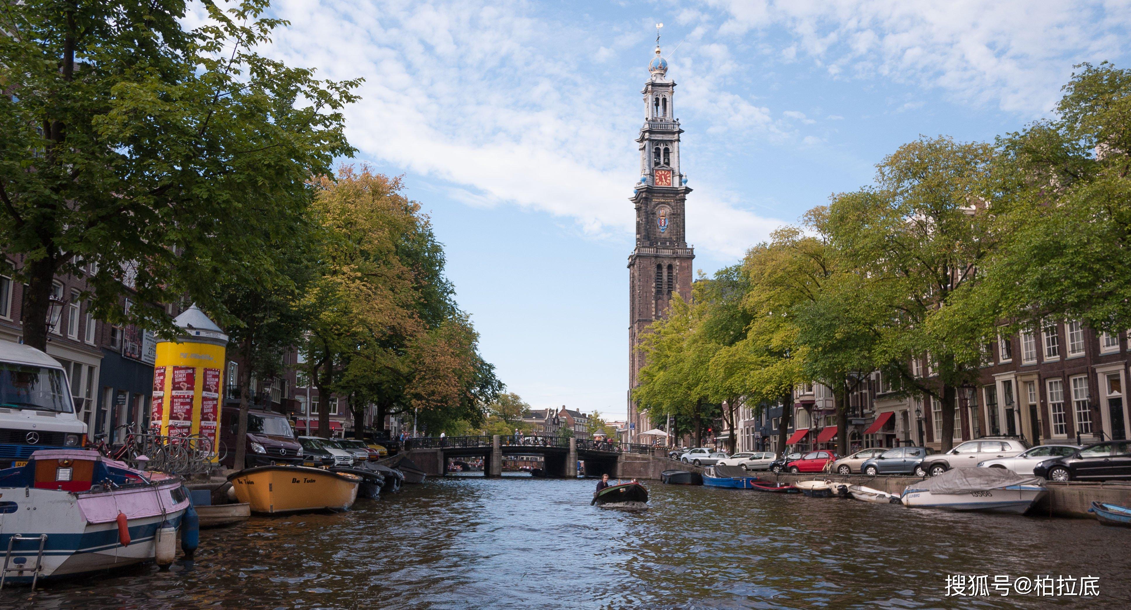 城市风景安妮家的荷兰阿姆斯特丹 — 图库照片©nilaya＃157637948