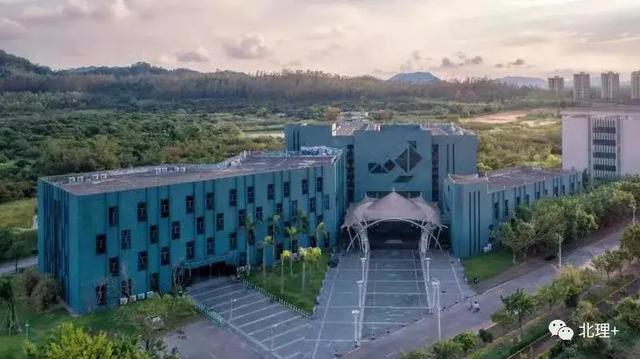 『大学』真任性！插本这所大学只招1个专业！报考人数超级多！