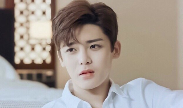 怎么才能看到自己真正的颜值 8f2ee07872214237acfadfbea5b83d10.jpeg
