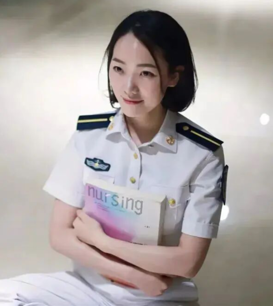 原创中国海军女兵有多漂亮?个个貌美如仙,随便一张都不输女明星!
