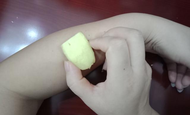 9d681e0836f84900a56d50697c6039e4.jpeg