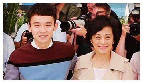 王京花的儿子叫什么名字啊 a1a3eab1c39f49fda0ce2e077c3ab2f9.jpeg