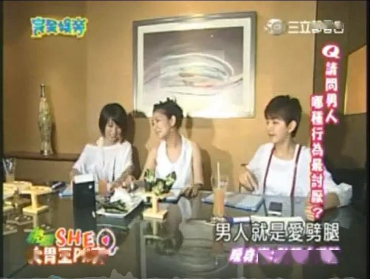 周扬青再回应!Hebe也卷入…“猪”队友们是要逼