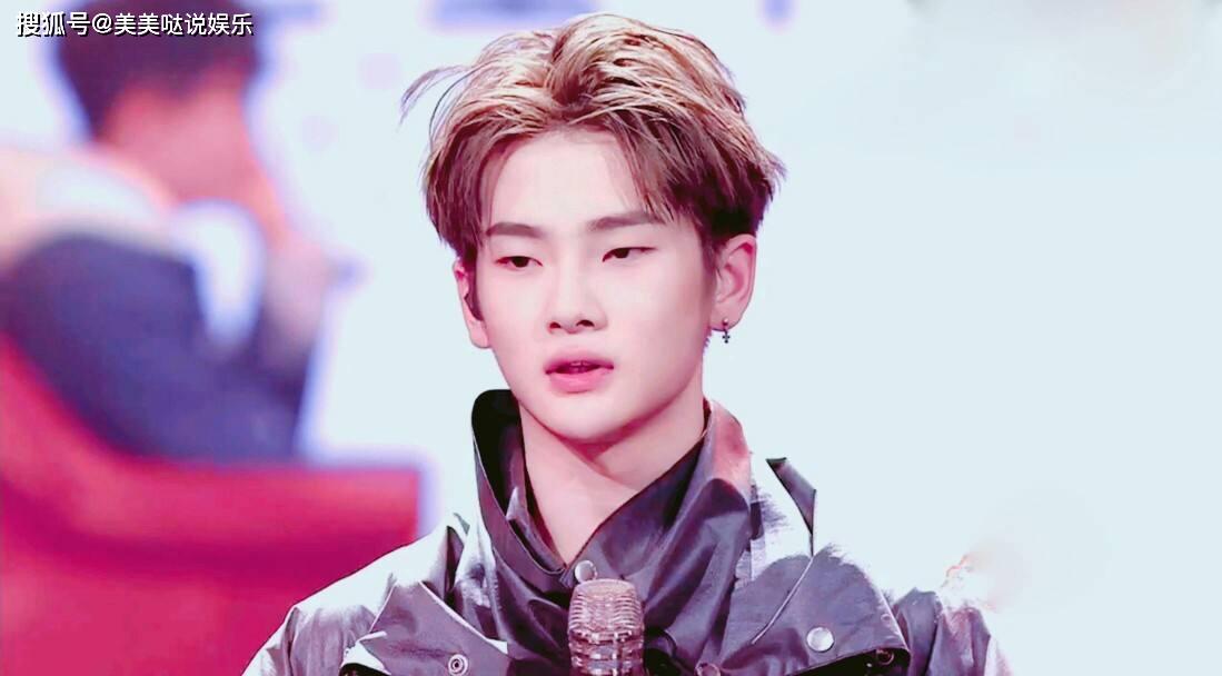 周也被黑 b03b933d13614768aee36593d22548c9.jpeg