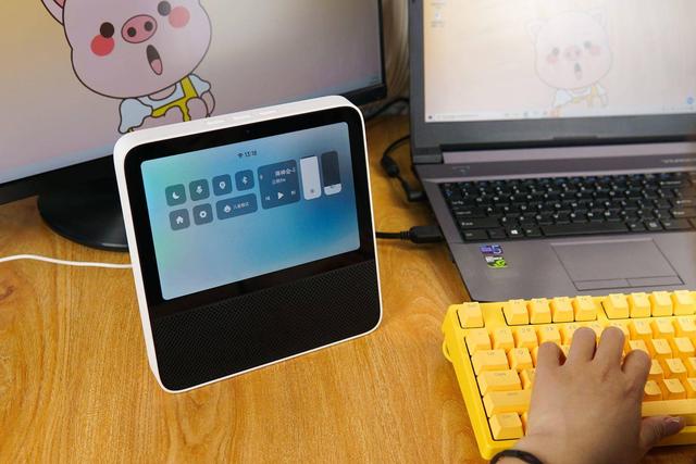红米小爱音箱触屏版,可玩性更高,ipad+小爱音响