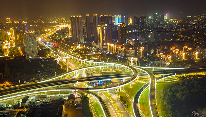 湖北2020gdp多少_2020年1 3月中国通信行业经济运行月度报告 附全文(2)