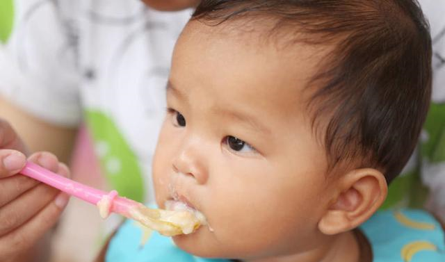 婴儿几个月可以吃点盐 217f4a0b620e44148861f053bffd71b5.png