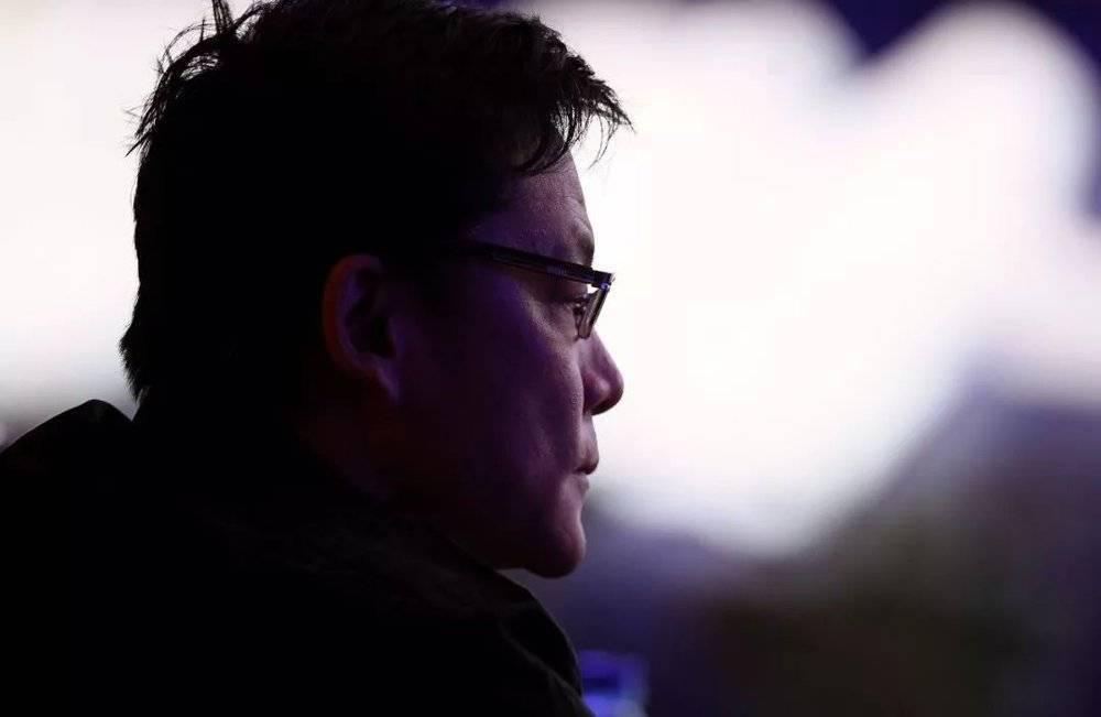 李国庆太忙不接受采访,不过我们采访了“抢公章”