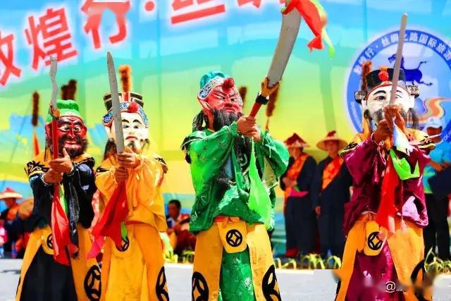 跳戏曲舞 30ed181bdec245a78441d3a6b1c74ef8.jpeg