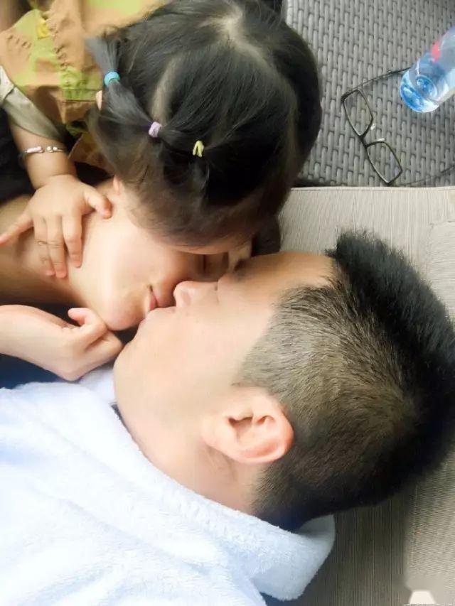 张雨绮也好意思嘲罗志祥劈腿，真是五十步笑百