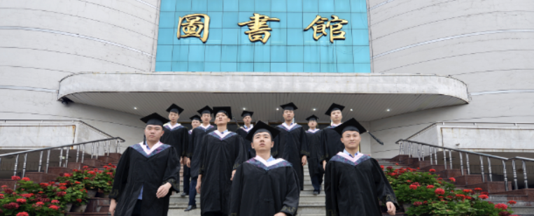 「中央」能考上就是福，网友表示很羡慕！敢以“中央”命名的二本大学