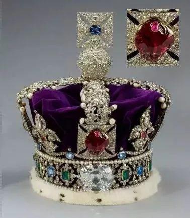 英国女王这顶王冠,红宝石竟然是冒牌的?真相是.