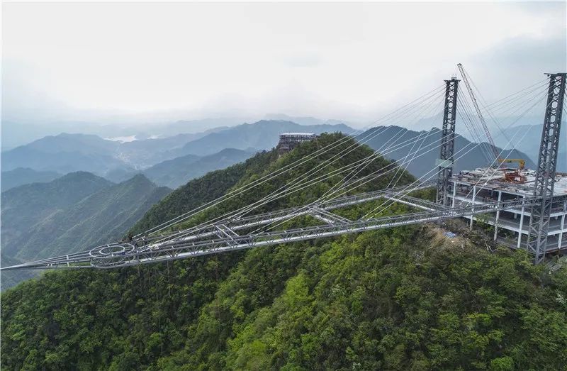 千岛湖沪马山地探险公园