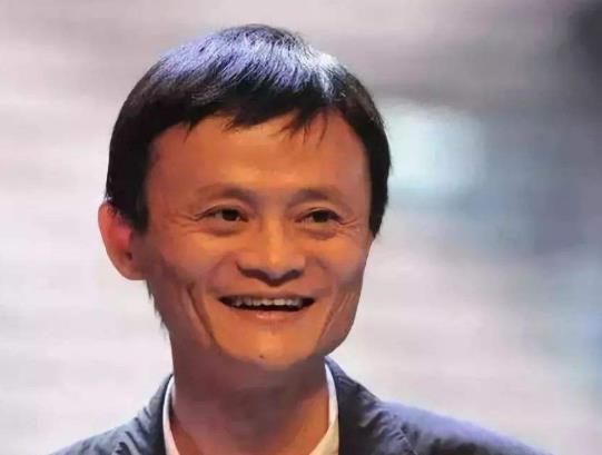 易烊千玺的爸爸是干嘛的 8f9e3550b367426c93e9325dbc8e53c4.jpeg