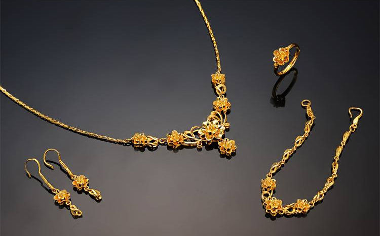 首饰金今天价格 99ffd1d06b4d4f00ad5078e399ad8e3d.jpeg