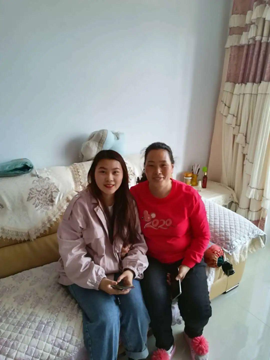 龙镇农场有限公司抗疫最美女孩——李丹