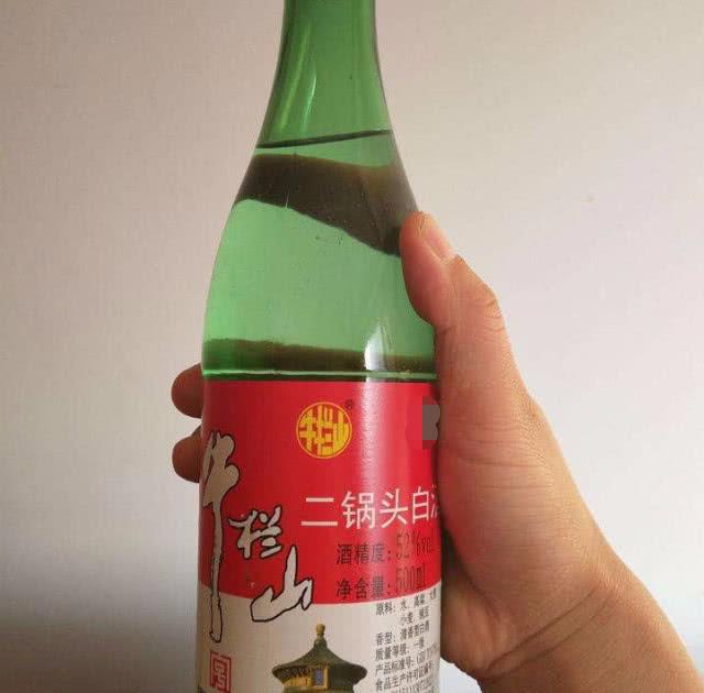 原创牛栏山二锅头是"液态法"白酒,为啥大多数人都喜欢喝?