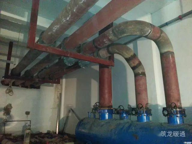 组合式空调机组空调水管道安装4-11 蒸汽加热,加湿减压系统安装4-12