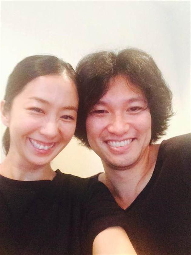 39岁女星优香升格当妈与老公青木崇高同发声明承认孩子出生 报喜