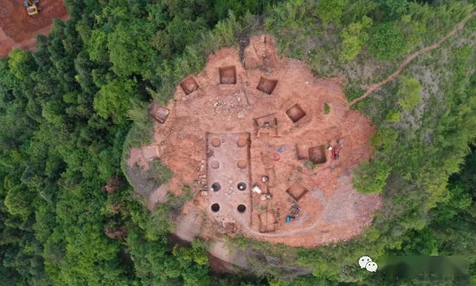 项目(隧道漂流(红莲寺文化景观园)平江县红莲兵寨旅游文化开发有限