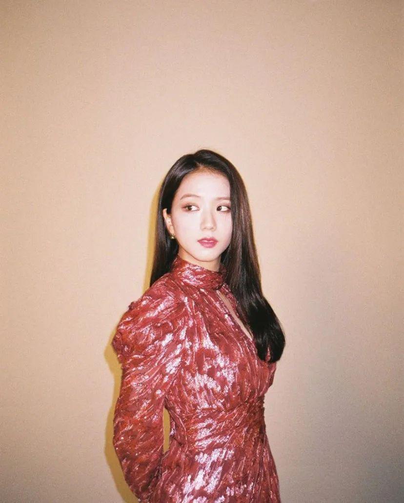 blackpink门面担当jisoo