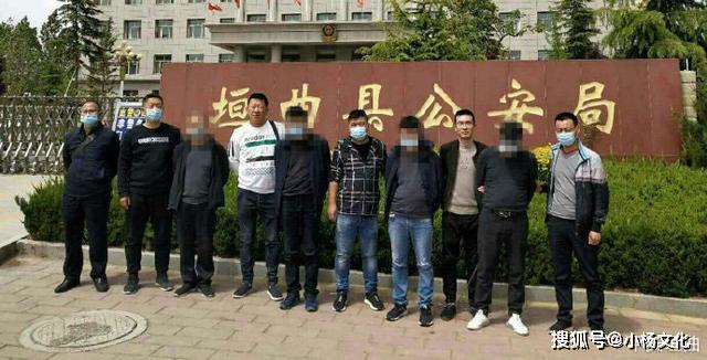 人口调查队_调查人口的照片(2)