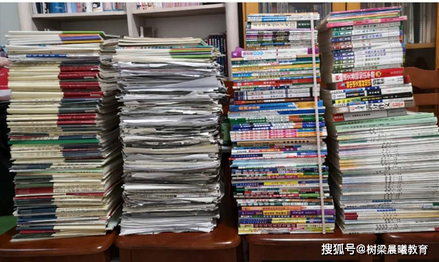 考清华@你能拼到什么程度?他复习的书高达4米,卖废纸500多!为考清华