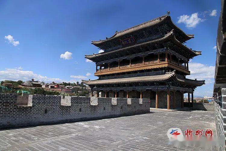 交通:全程空调旅游车2,中餐:自理3,门票:景点首道大门票(不含景区内