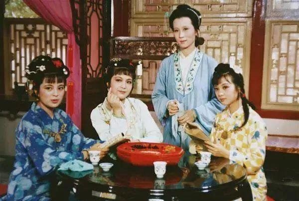 红楼梦李纨:富贵场中不积阴德的冷眼薄命人