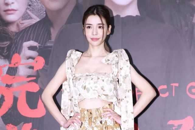 她和小鲜肉一周约会三次被偷拍，过往情史都被