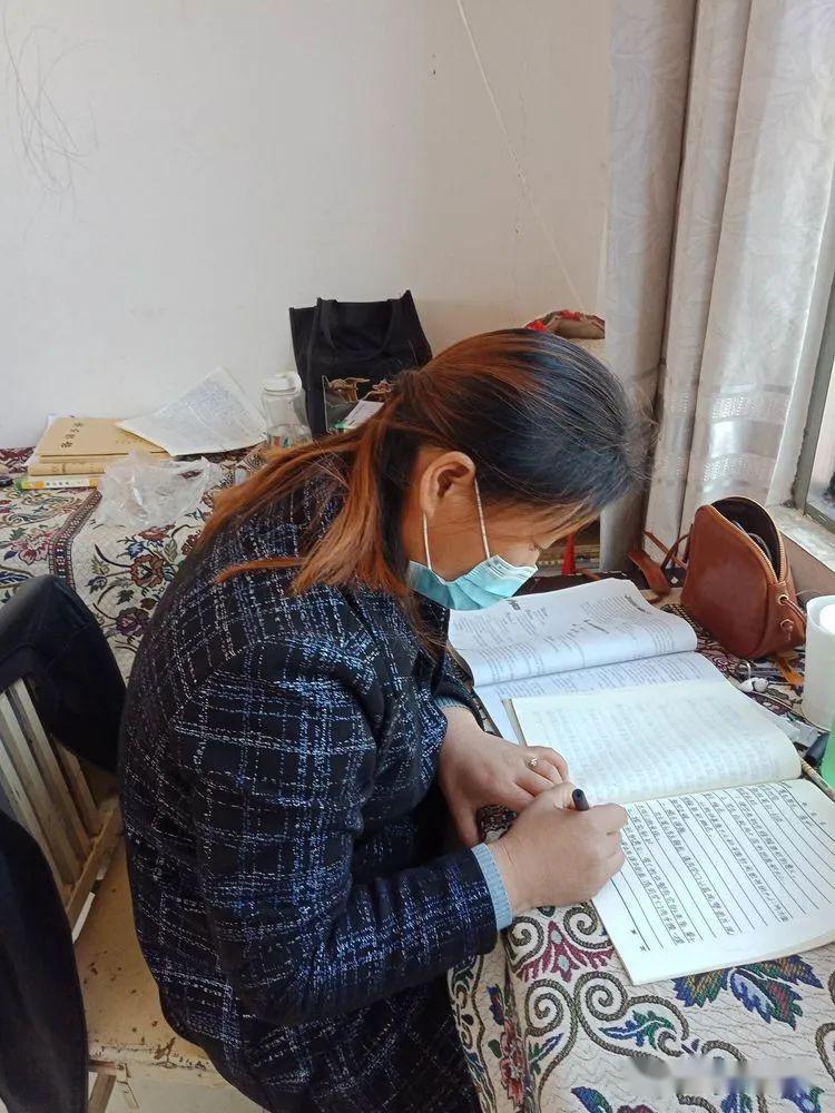 和谐校园师生同乐