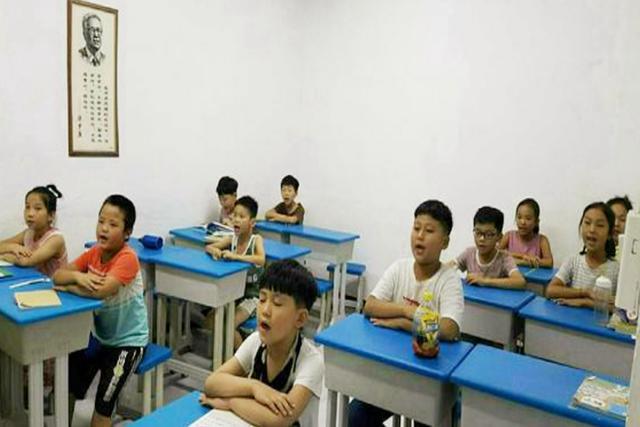 最活泼的猜成语_看图猜成语(3)