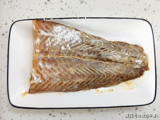 如何做香煎巴沙鱼柳 8d4f2bcc6f514f7c97b9e324fdfa9e0f.jpeg