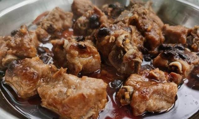 豆豉蒸排骨怎么做不柴 8e5cbc484ca645a383c3537f622bb074.jpeg