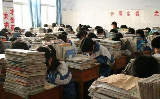 「高考」但凭借着刻苦和努力，能够考上清北梦吗？答案很现实智商一般