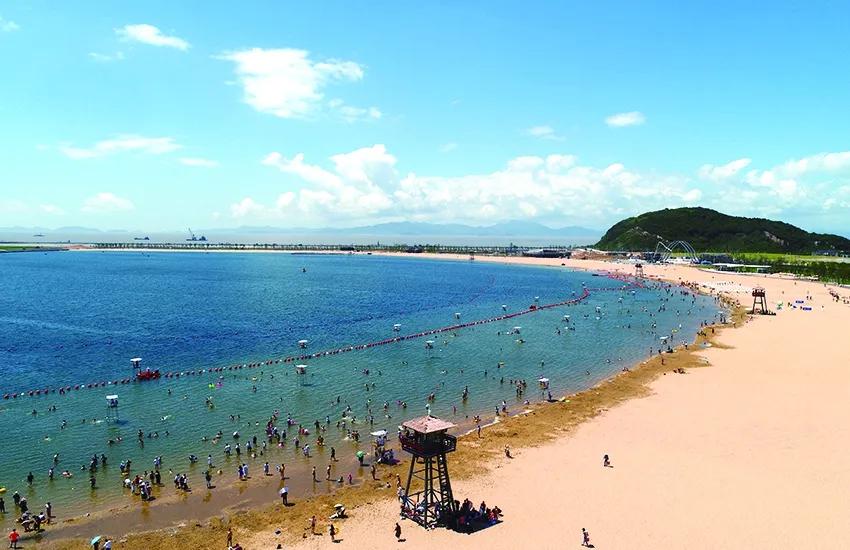 梅山湾沙滩公园 优惠时间: 2020年4月1日-2020年5月31日 宁波雅戈尔